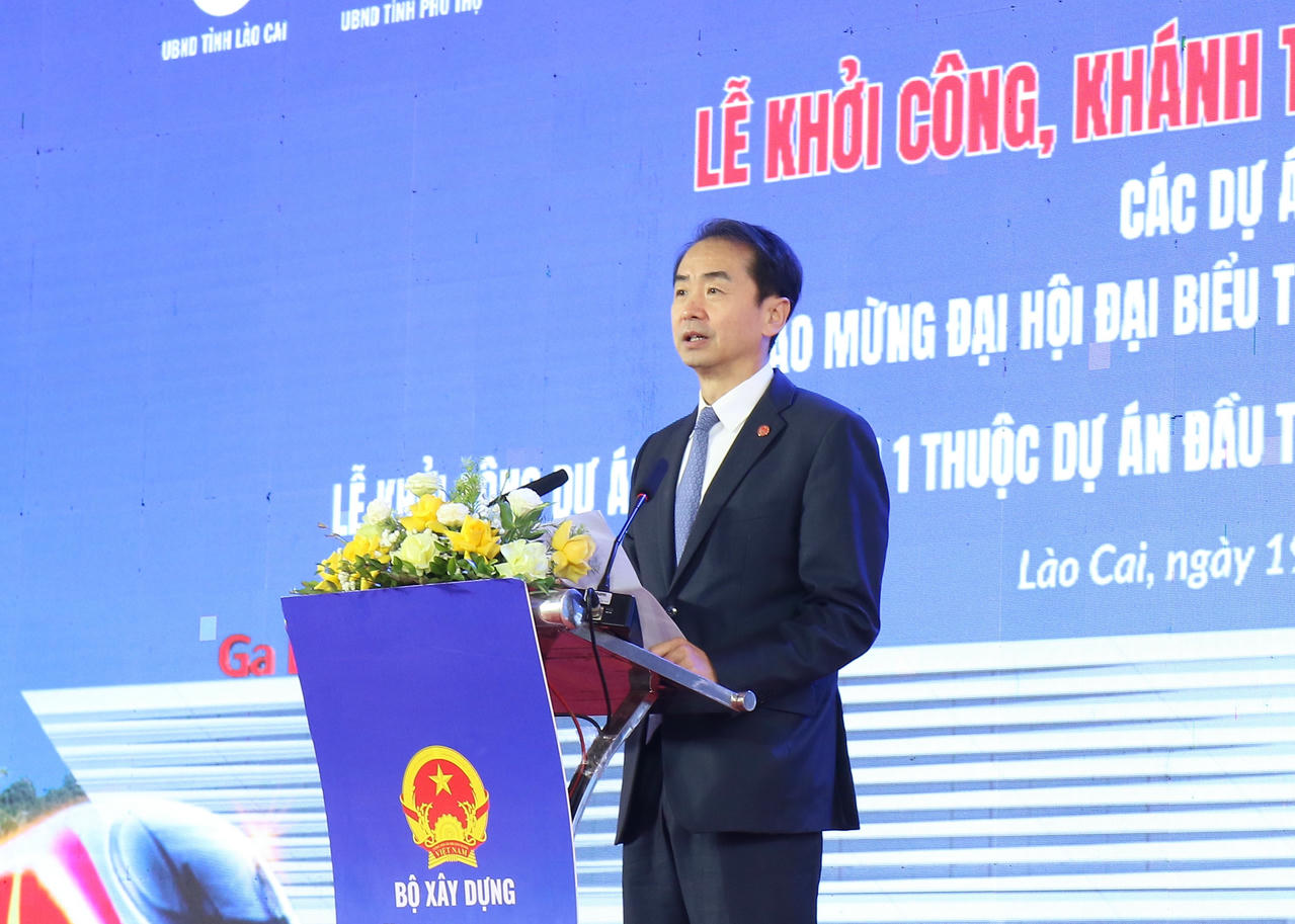 Ông Hà Vỹ - Đại sứ Đặc mệnh Toàn quyền nước Cộng hòa Nhân dân Trung Hoa tại Việt Nam phát biểu tại buổi lễ.