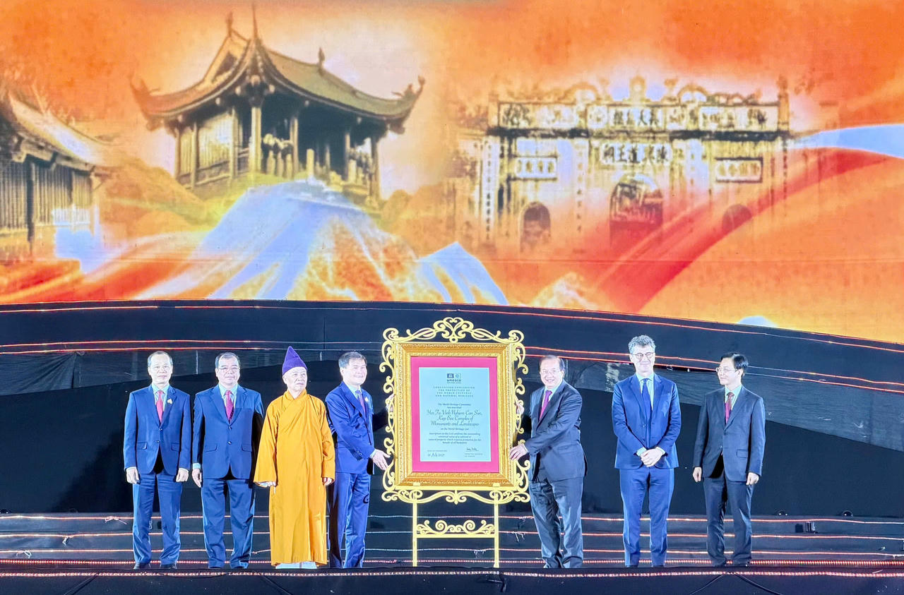 Trưởng Đại diện UNESCO tại Việt Nam dự Lễ đón nhận Bằng công nhận Quần thể di tích và danh thắng Yên Tử - Vĩnh Nghiêm - Côn Sơn, Kiếp Bạc là Di sản văn hóa thế giới
