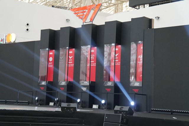 Những đặc quyền chưa từng có T1 dành cho fan Liên Minh Huyền Thoại Việt