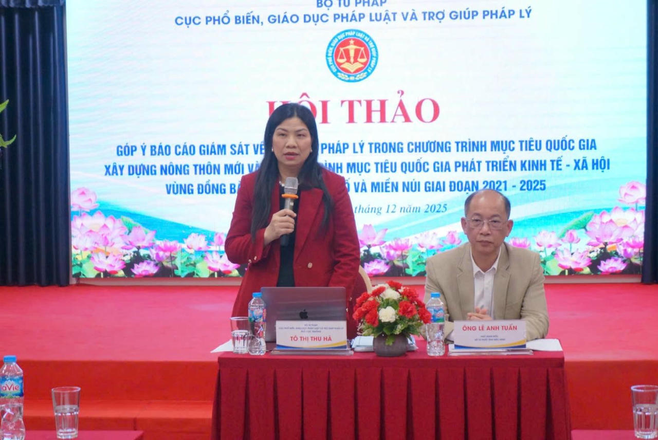 Đồng chí Tô Thị Thu Hà phát biểu bế mạc Hội thảo