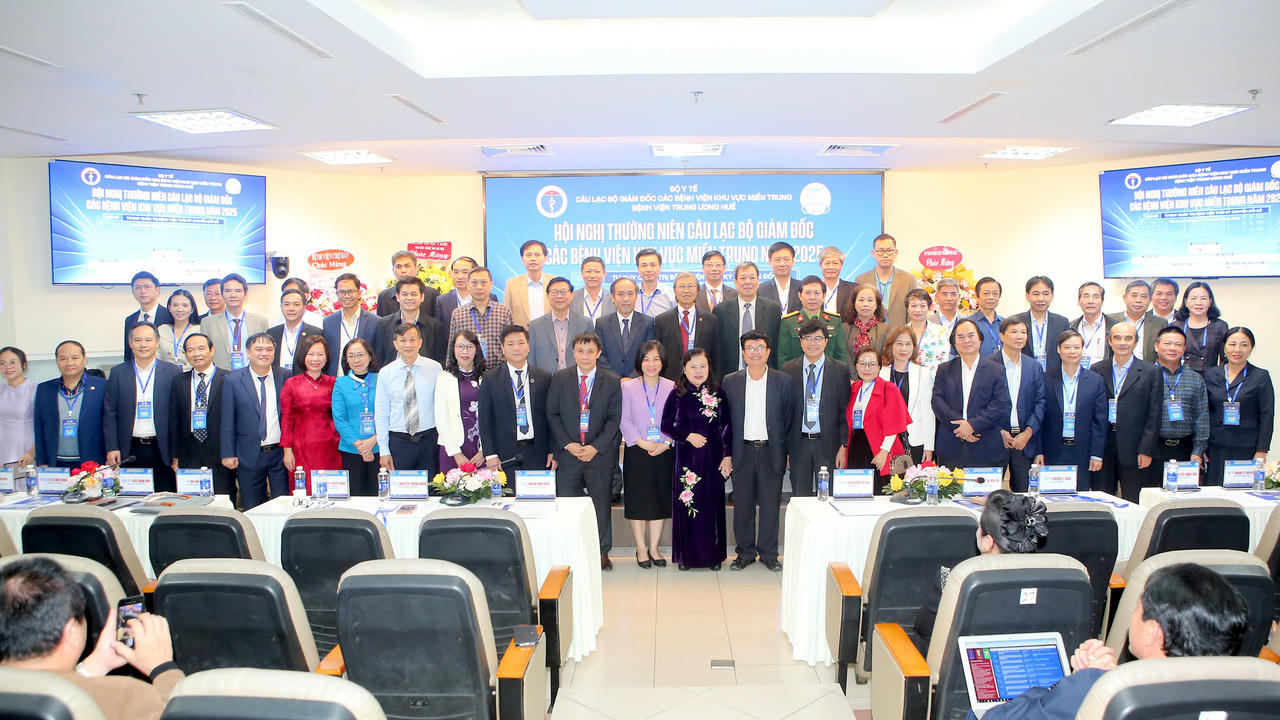 Hội nghị là diễn đàn quan trọng để đội ngũ lãnh đạo, quản lý các bệnh viện trong khu vực trao đổi kinh nghiệm, định hình phương hướng phát triển hệ thống y tế trong giai đoạn tới.