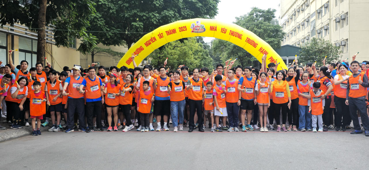 Ngày hội gia đình Trường Nguyễn Tất Thành – “Nhà yêu thương, trường hạnh phúc” 