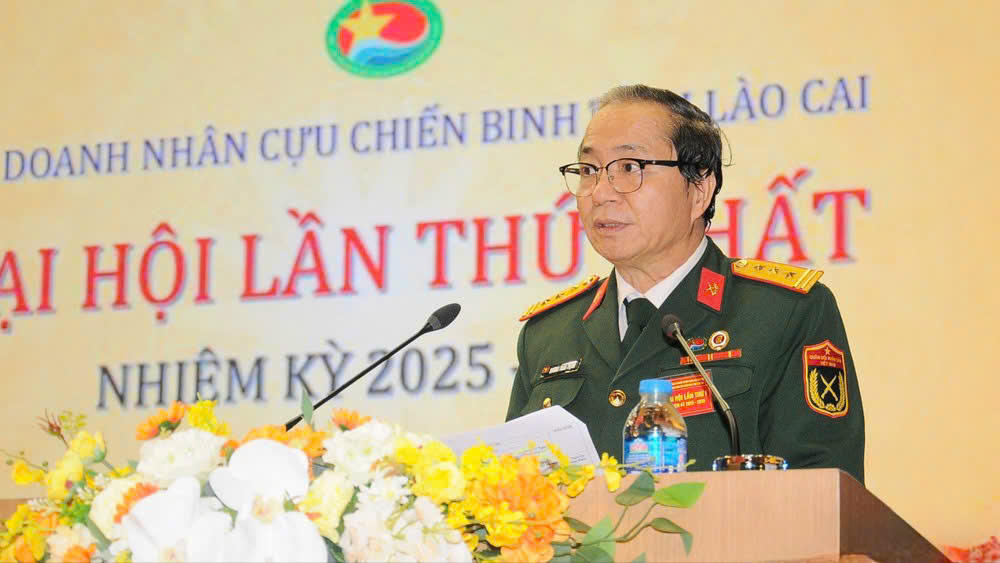 Chủ tịch Hội doanh nhân cựu chiến binh tỉnh Lào Cai Dương Tuấn Thịnh phát biểu tại Đại hội.