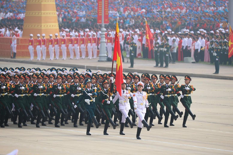 Khối danh dự ba quân chủng Lục quân, Hải quân, Phòng không - Không quân tại lễ diễu binh, diễu hành chào mừng kỷ niệm 80 năm Quốc khánh sáng 2/9/2025 tại Quảng trường Ba Đình - Ảnh: VGP/Nhật Bắc
