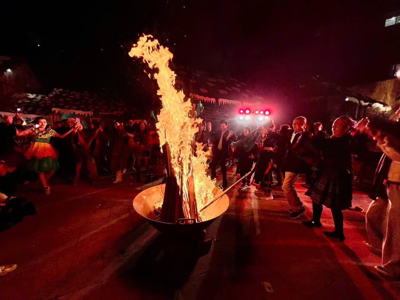 Lễ hội Tuyết Sa Pa năm 2025 thu hút đông đảo du khách