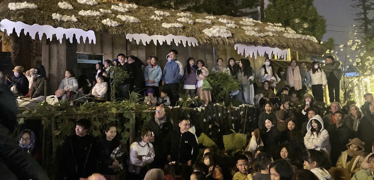 Lễ hội&nbsp;góp phần kích cầu du lịch, thúc đẩy phát triển kinh tế – xã hội của Sa Pa.