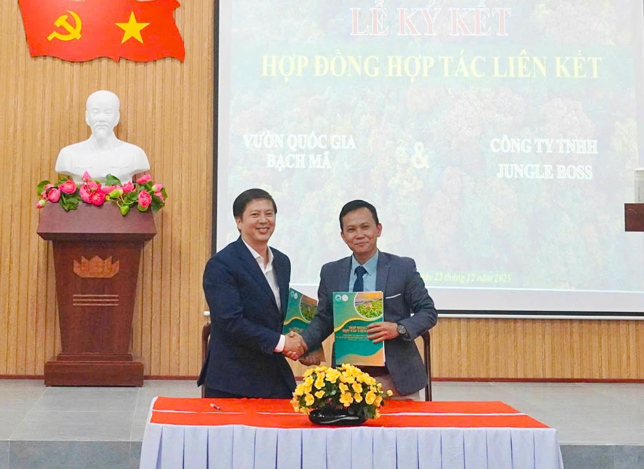 Vườn quốc gia Bạch mã và Công ty TNHH Jungle Boss ký kết hợp tác giai đoạn II