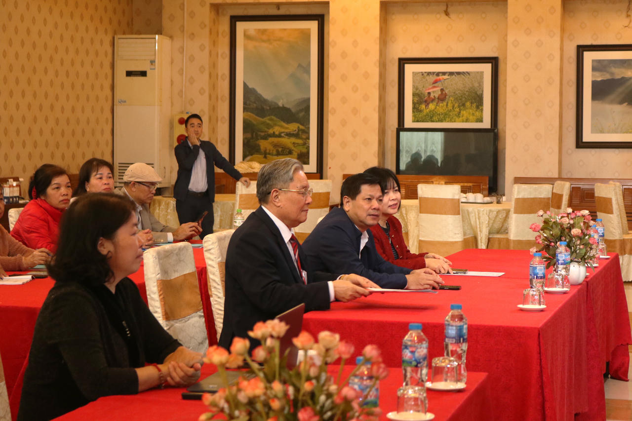 Các đại biểu tham dự hội nghị