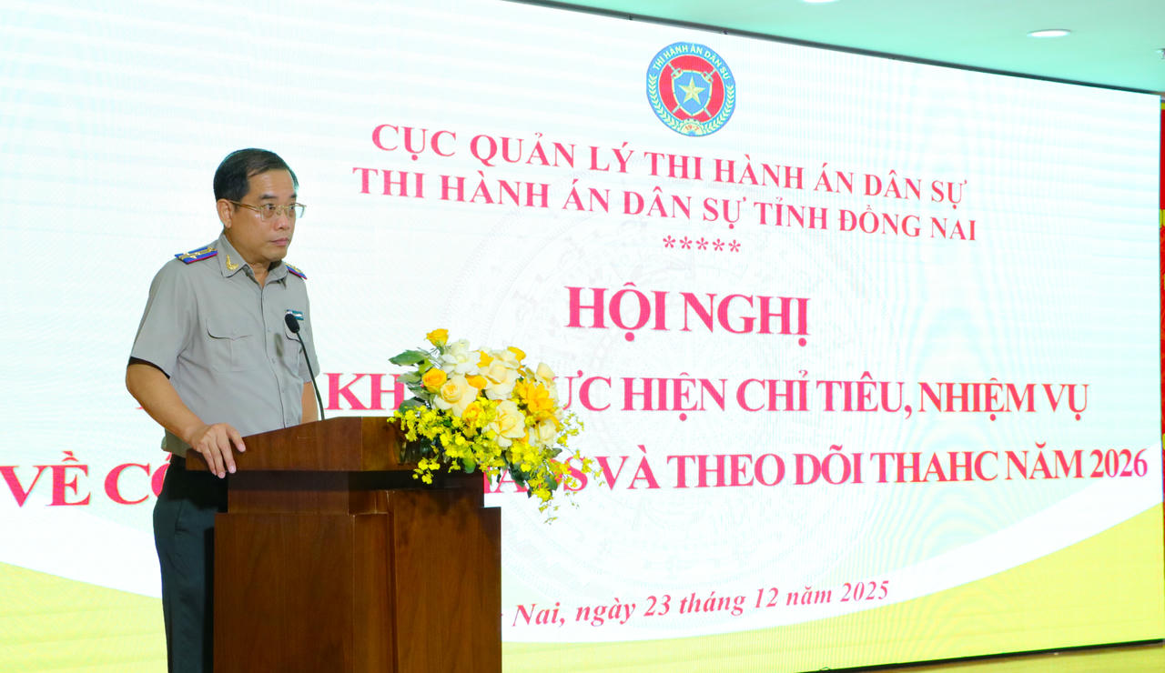 Trưởng THADS tỉnh Đồng Nai Trịnh Ngọc Quỳnh tiếp thu ý kiến chỉ đạo của lãnh đạo.
