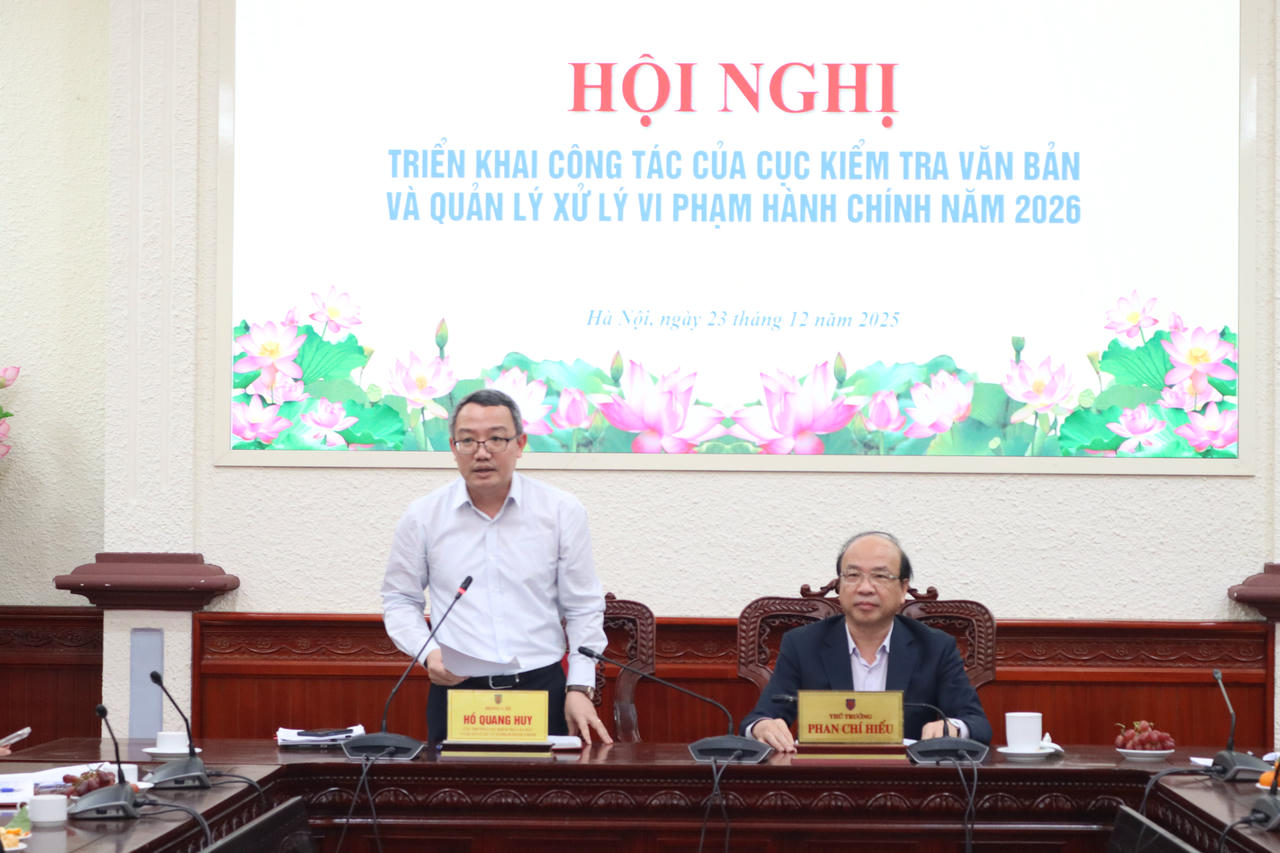 Cục trưởng Cục KTVB&amp;QLXLVPHC Hồ Quang Huy phát biểu đáp từ và tiếp thu ý kiến chỉ đạo của Lãnh đạo Bộ.