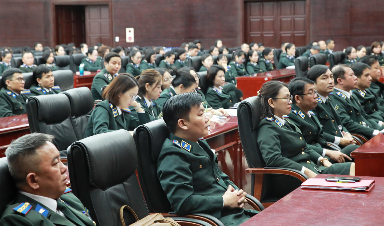 Các đại biểu tham dự hội nghị.&nbsp;