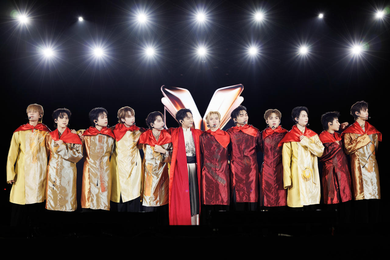 Soobin và top 11 Tân binh Thăng cấp của chương trình Tân binh toàn năng