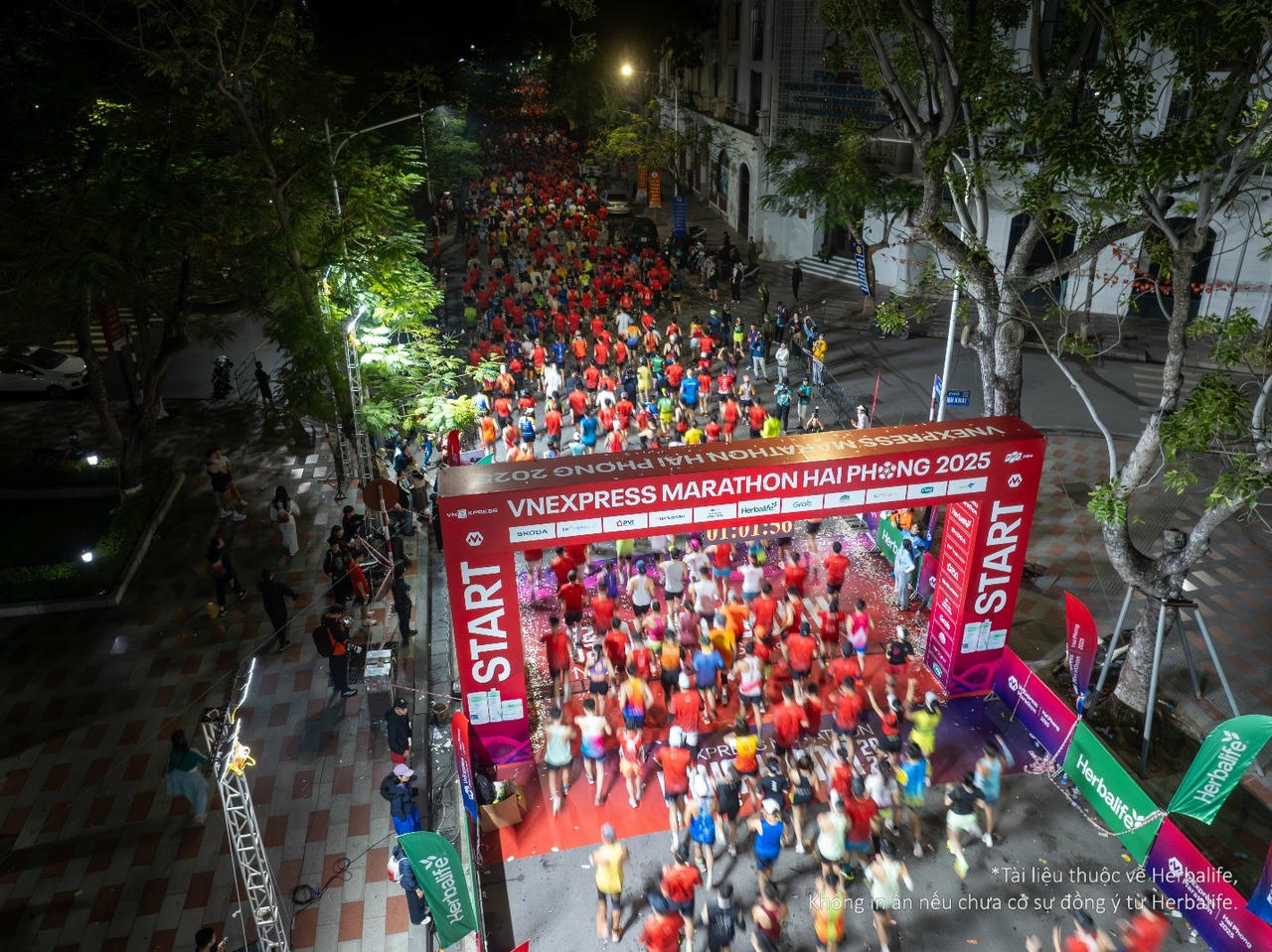 Herbalife Việt Nam tiếp tục đồng hành VnExpress Marathon Hải Phòng, lan tỏa lối sống năng động lành mạnh