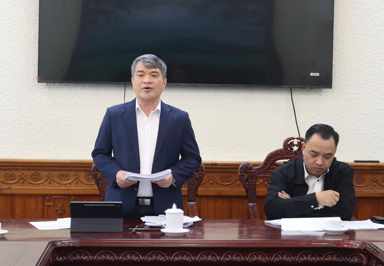 Thứ trưởng Bộ Tư pháp Nguyễn Thanh Tú phát biểu Kết luận phiên họp Hội đồng thẩm định.