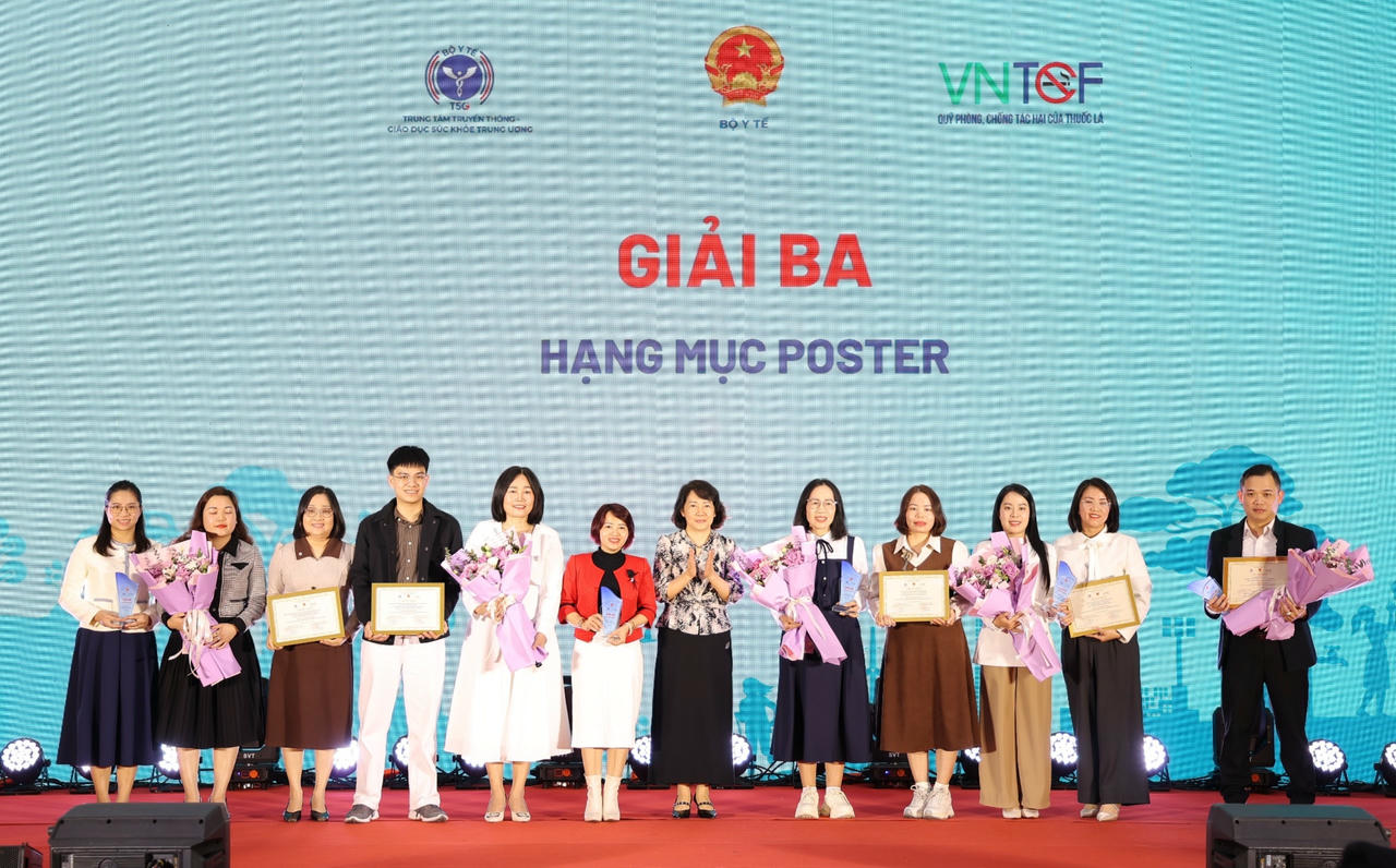 Trao giải cuộc thi Sáng tác sản phẩm truyền thông về môi trường không khói thuốc lá