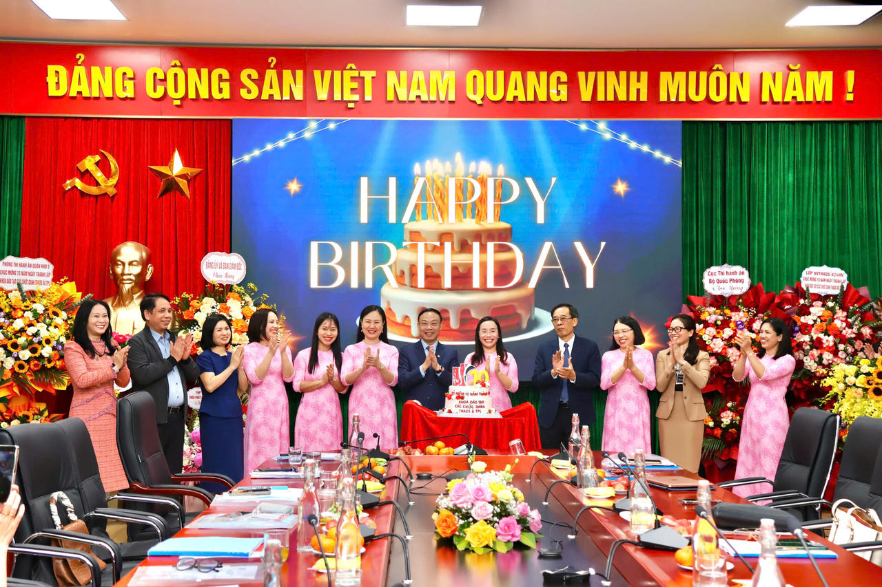 Khoa Đào tạo các chức danh Thi hành án dân sự và Thừa phát lại cần đổi mới một cách toàn diện 