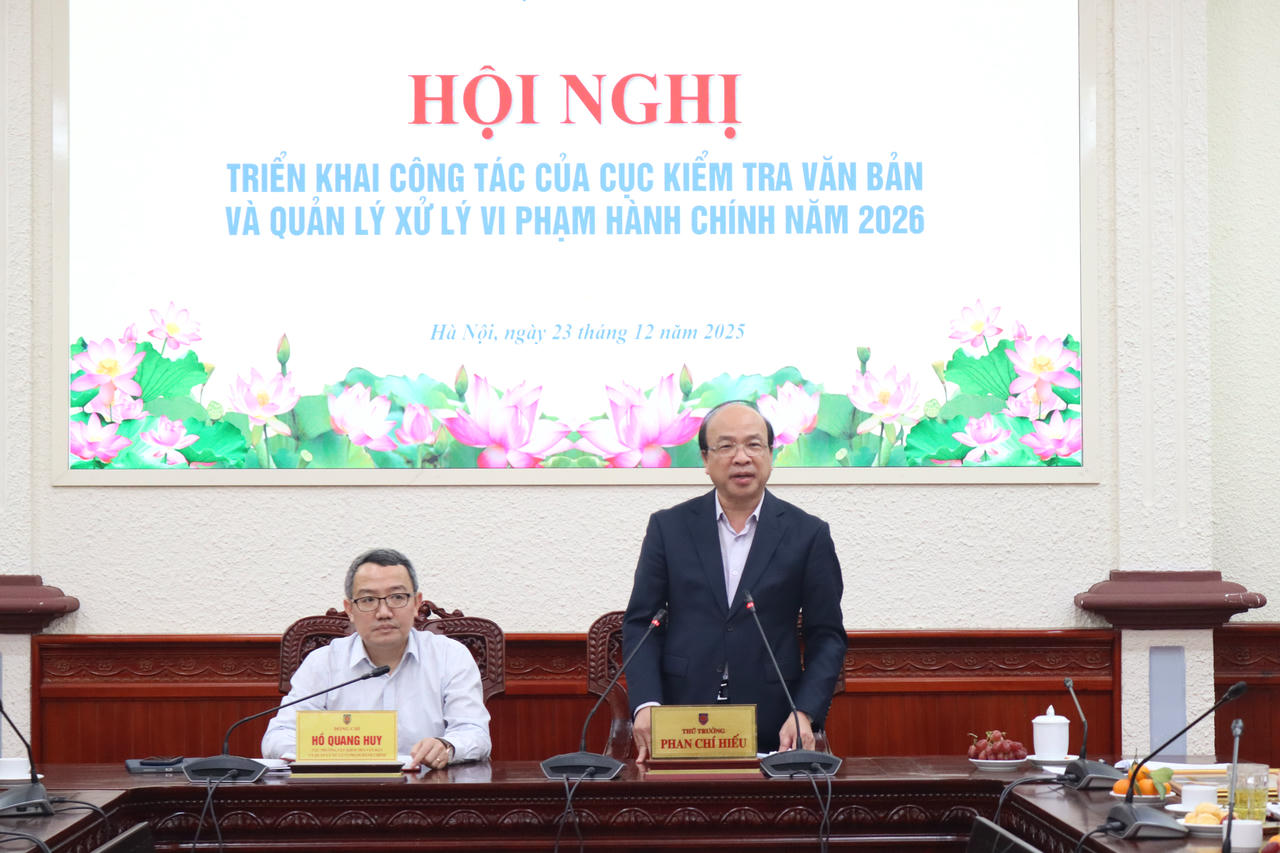 Thứ trưởng Phan Chí Hiếu kết luận Hội nghị.