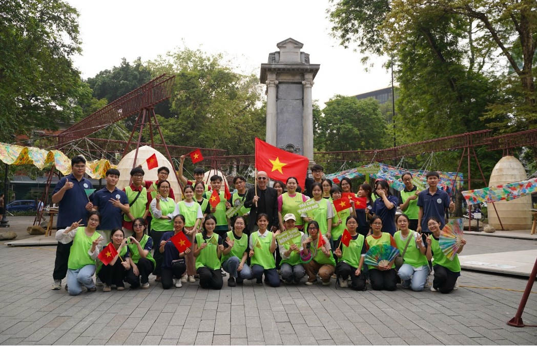 Các thành viên dự án TAGOM (Ảnh trong bài: NVCC)
