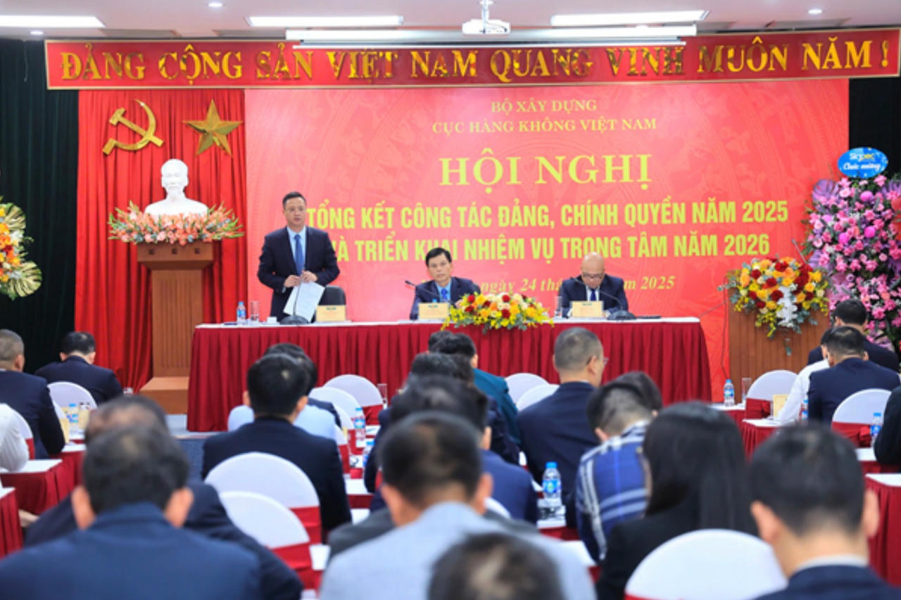 Đẩy mạnh chuyển đổi số, đơn giản hóa thủ tục hành chính trong lĩnh vực hàng không