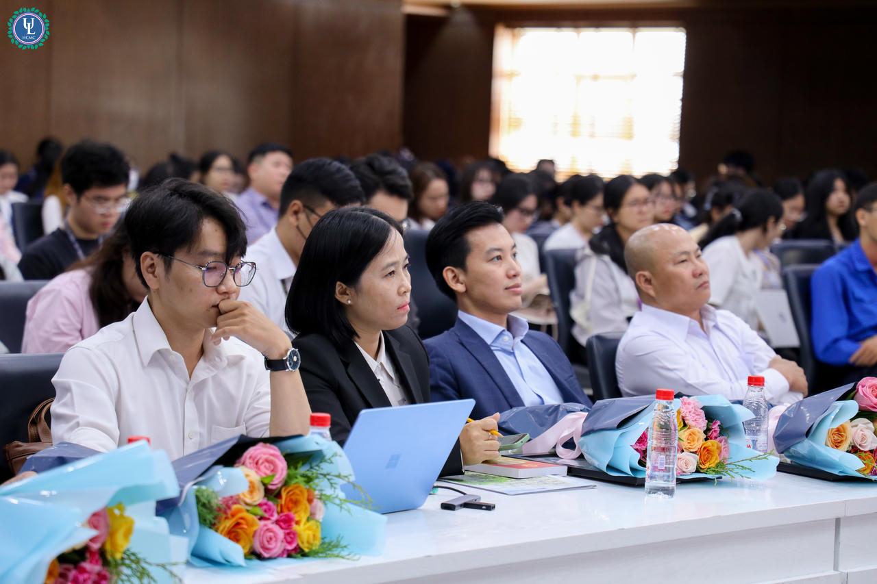 Các diễn giả tại diễn đàn&nbsp;