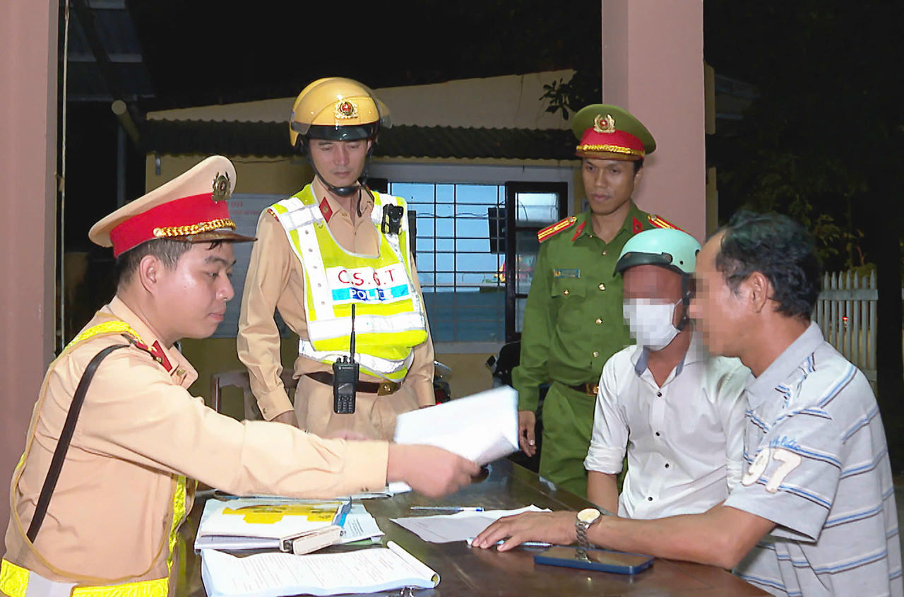 CSGT Huế đẩy mạnh ứng dụng công nghệ, nỗ lực kéo giảm tai nạn giao thông