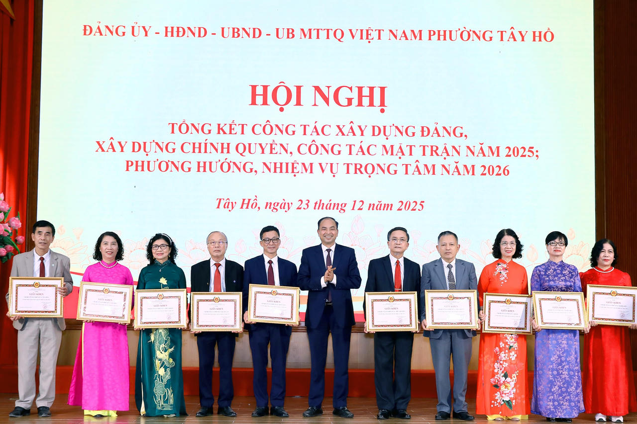 Phường Tây Hồ xây dựng đội ngũ cán bộ bản lĩnh, liêm chính, chuyên nghiệp