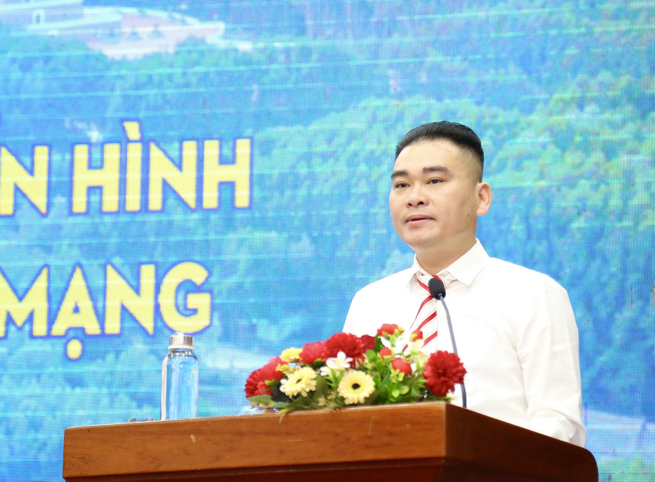 Nhà báo Trần Bảo Trung – Phó Tổng Biên tập Báo Đại Đoàn Kết, phát biểu kết thúc Hội thảo.