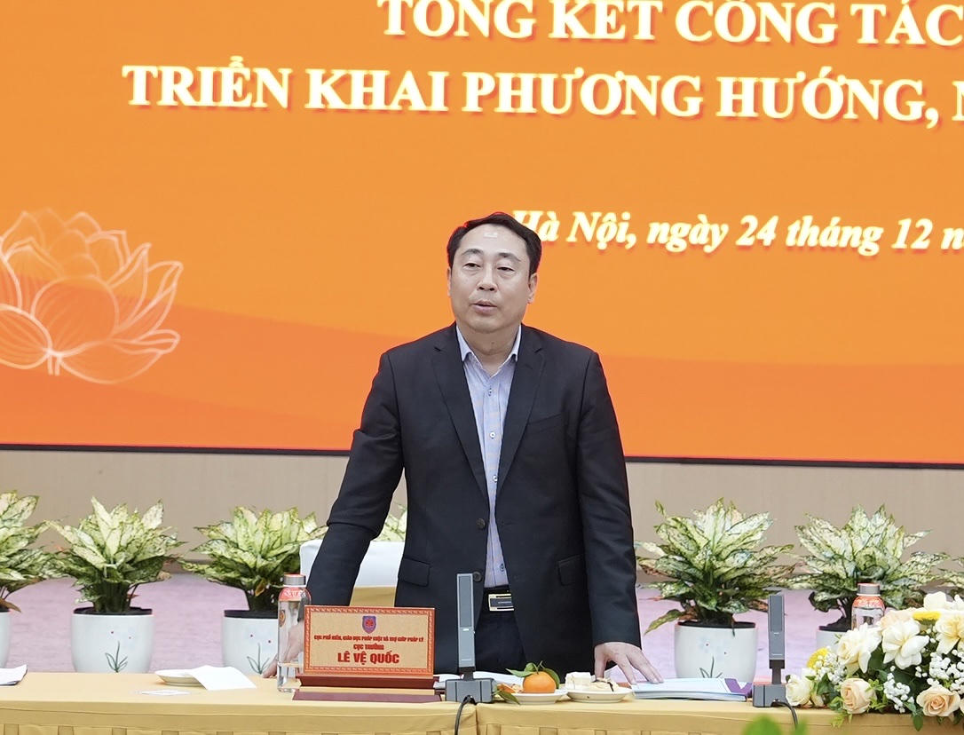 Cục trưởng Cục PBGDPL&amp;TGPL Lê Vệ Quốc phát biểu.