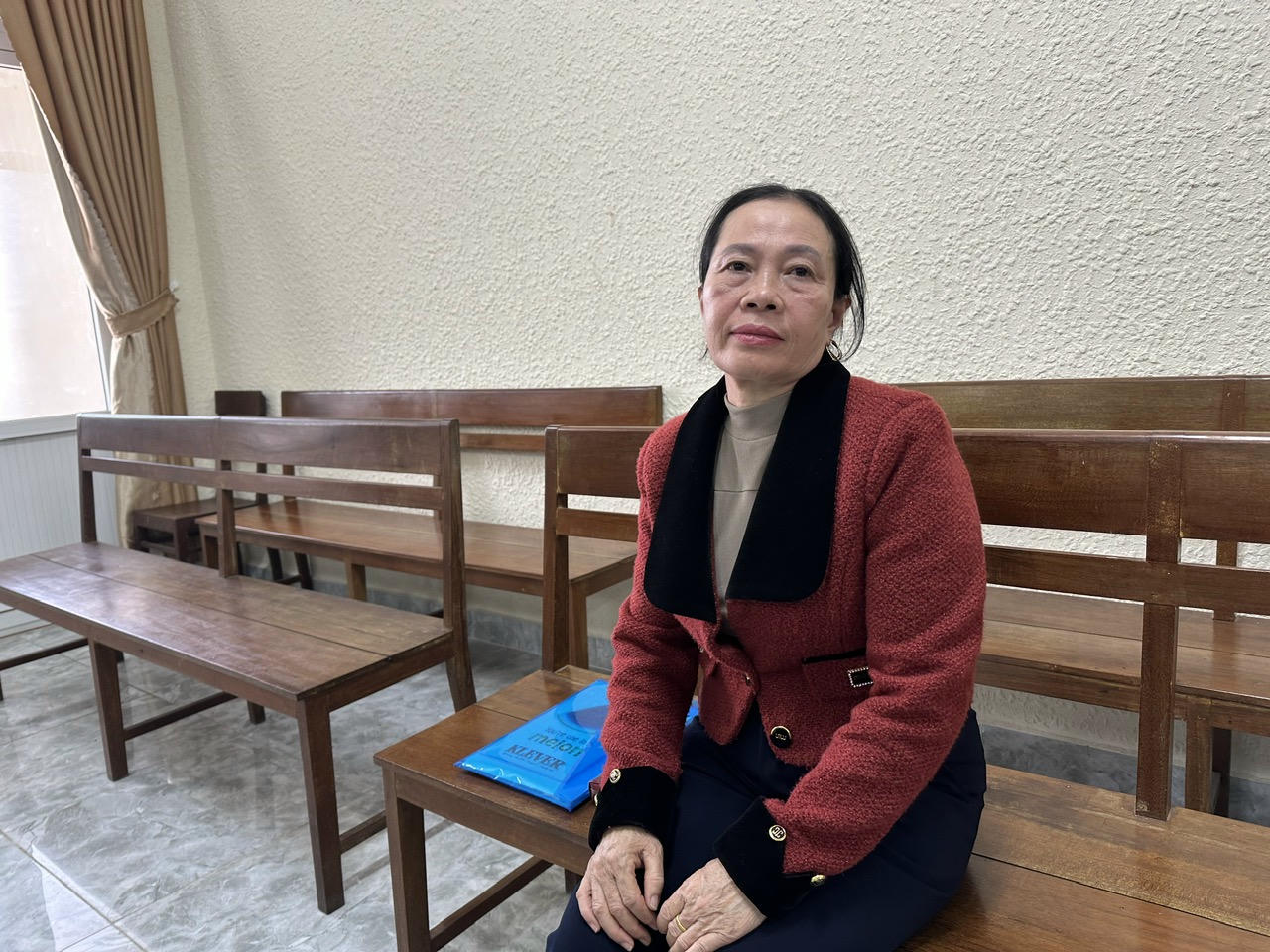 Bà Nguyệt mệt mỏi khi vượt chặng đường dài từ Hà Tĩnh vào Lâm Đồng kiện đòi đất.