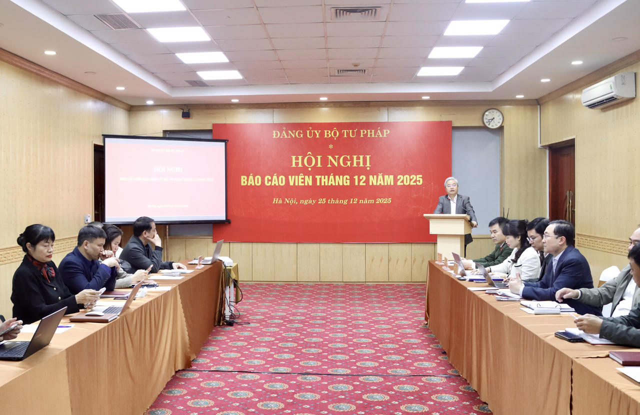 Đảng ủy Bộ Tư pháp: Tăng cường nắm bắt, định hướng dư luận trong giai đoạn chuẩn bị Đại hội XIV của Đảng