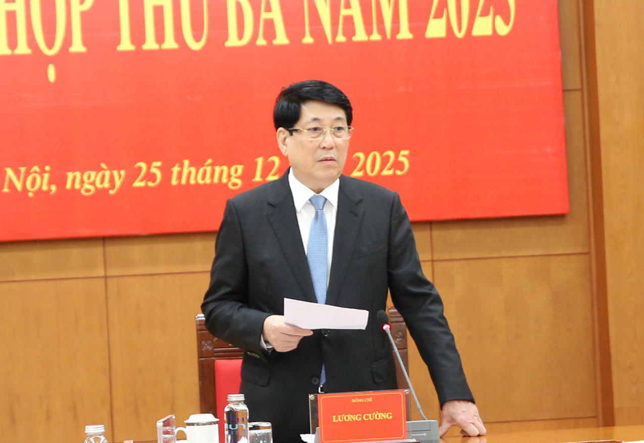 Chủ tịch nước Lương Cường, Trưởng Ban Chỉ đạo phát biểu tai phiên họp.&nbsp; Ảnh: VGP/