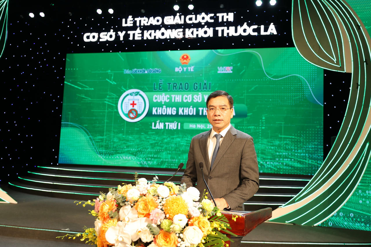 TS.BS Hà Anh Đức - Giám đốc Quỹ Phòng, chống tác hại của thuốc lá thông tin về Cuộc thi.