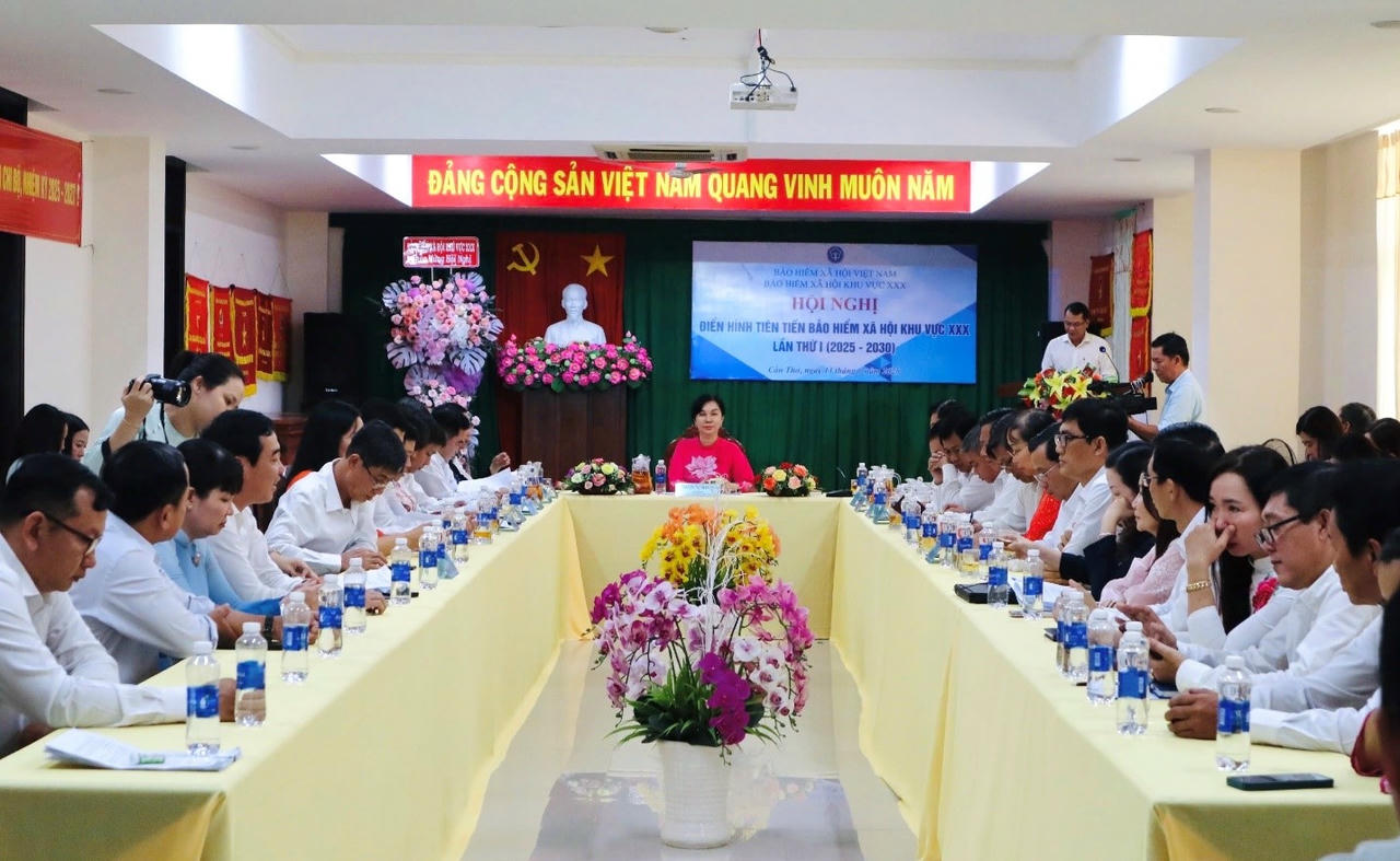 BHXH thành phố tổ chức Hội nghị điển hình tiên tiến