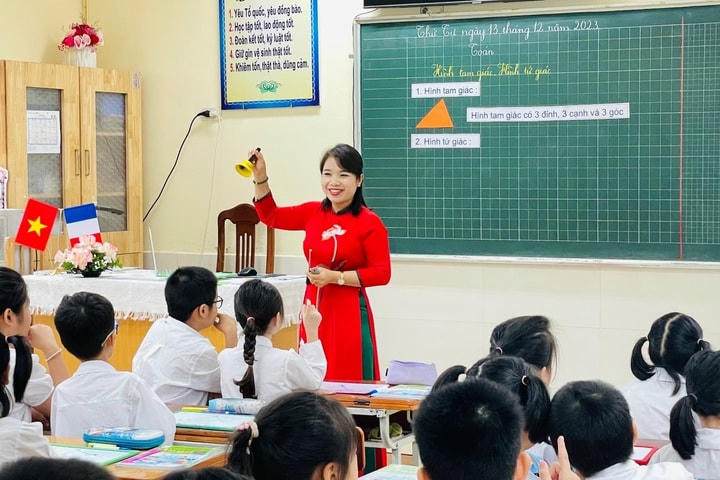 Giáo viên sẽ được tiếp cận nội dung chương trình theo cùng một thiết kế sư phạm, thống nhất về cấu trúc bài học&nbsp;