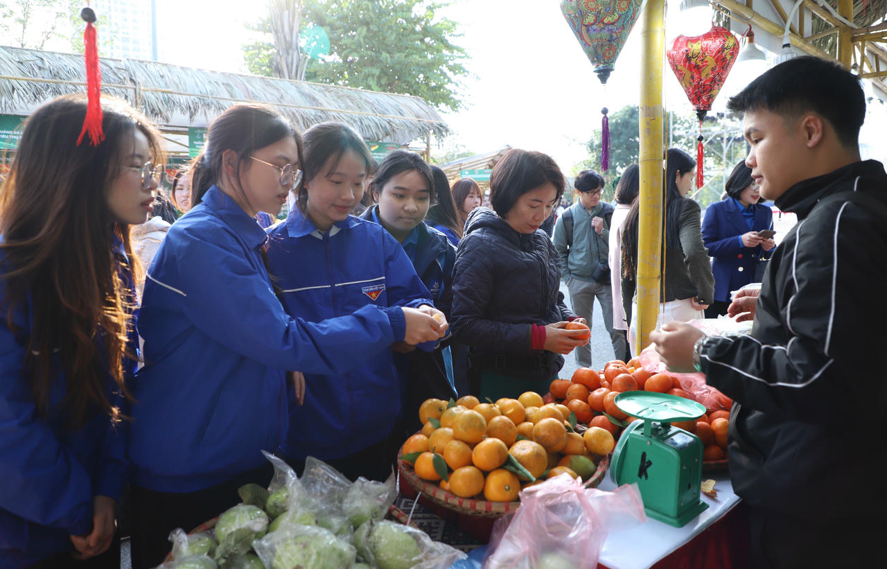Nhiều sản phẩm tham gia Triển lãm đã từng bước khẳng định được chất lượng, uy tín và chỗ đứng trên thị trường. (Nguồn:Trung ương Đoàn TNCS Hồ Chí Minh)