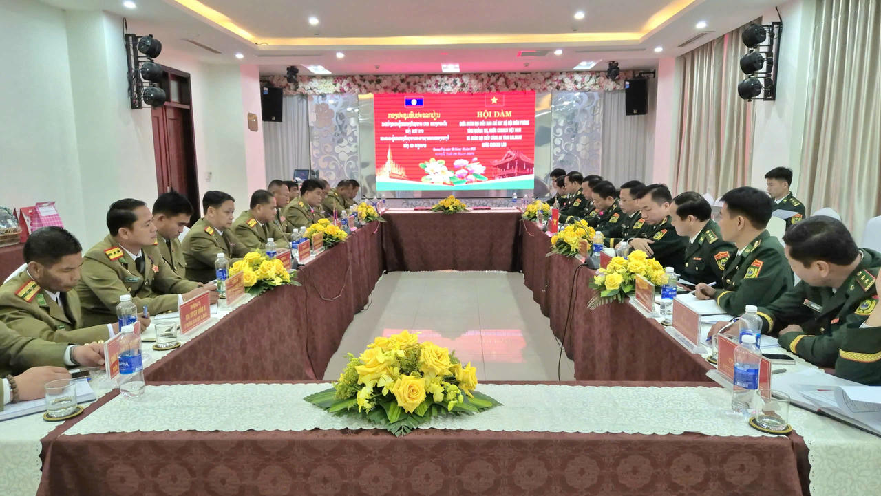 Toàn cảnh buổi hội đàm.