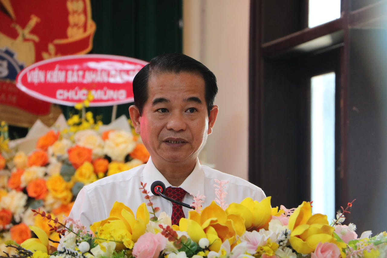 Phó Bí thư Tỉnh ủy, Bí thư Đảng ủy các cơ quan tỉnh Đồng Nai Thái Bảo đánh giá cao những kết quả ngành kiểm sát tỉnh đạt được.