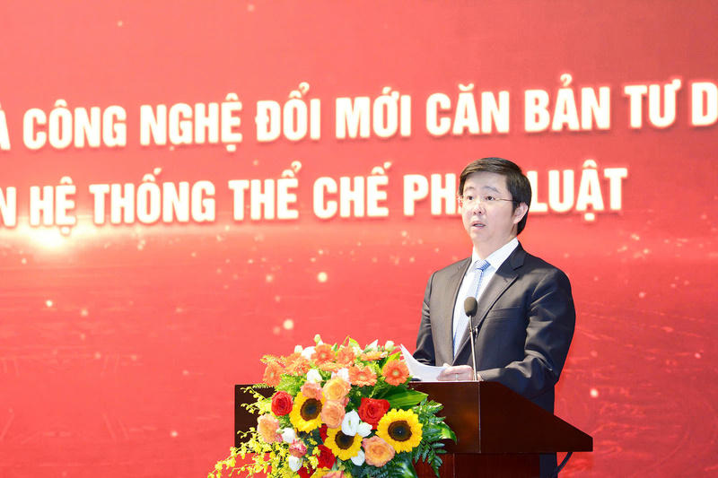 Thứ trưởng Bộ Khoa học và Công nghệ Bùi Hoàng Phương phát biểu tại Hội nghị