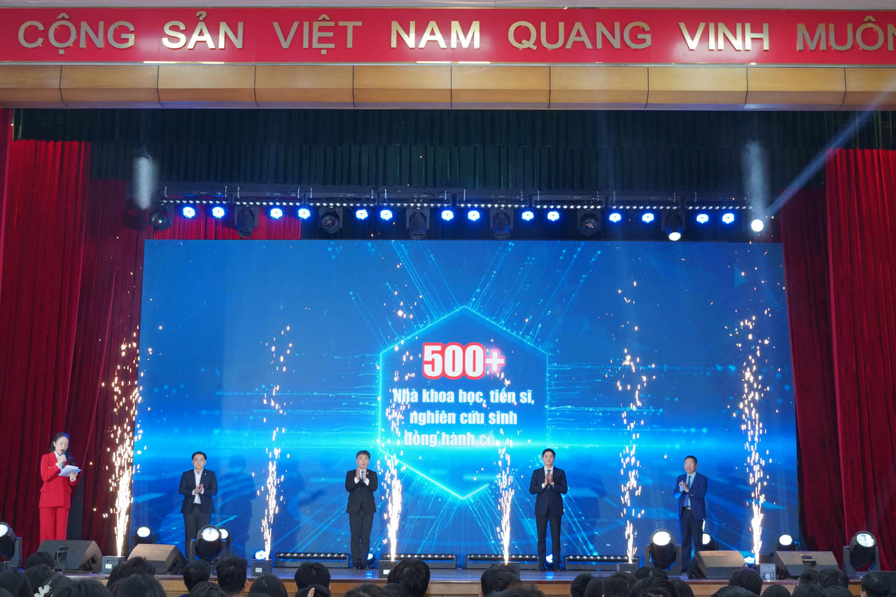 Hội Sinh viên Việt Nam phát động chương trình đồng hành cùng sinh viên tài năng công nghệ