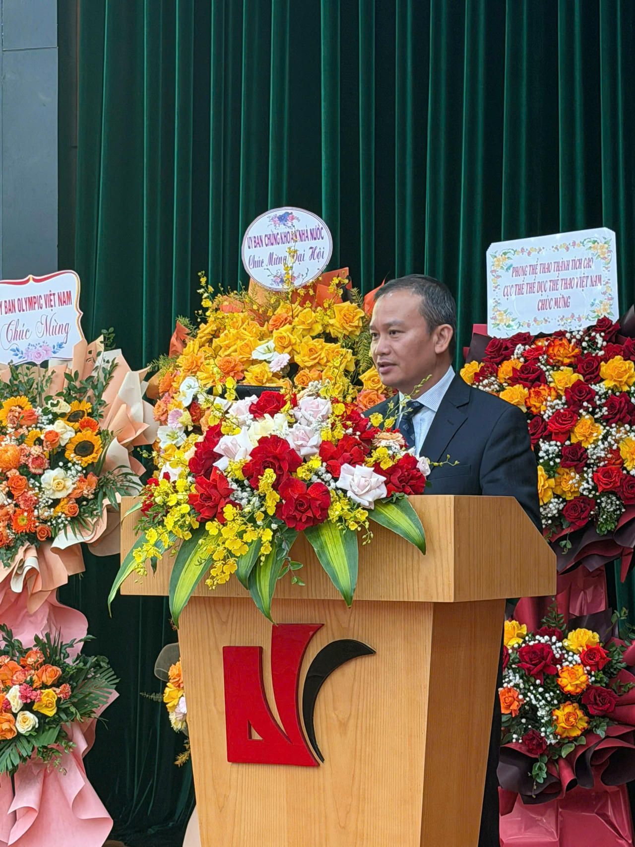 Ông Nguyễn Hồng Minh – Phó cục trưởng Cục Thể dục thể thao Việt Nam - phát biểu tại Đại hội.