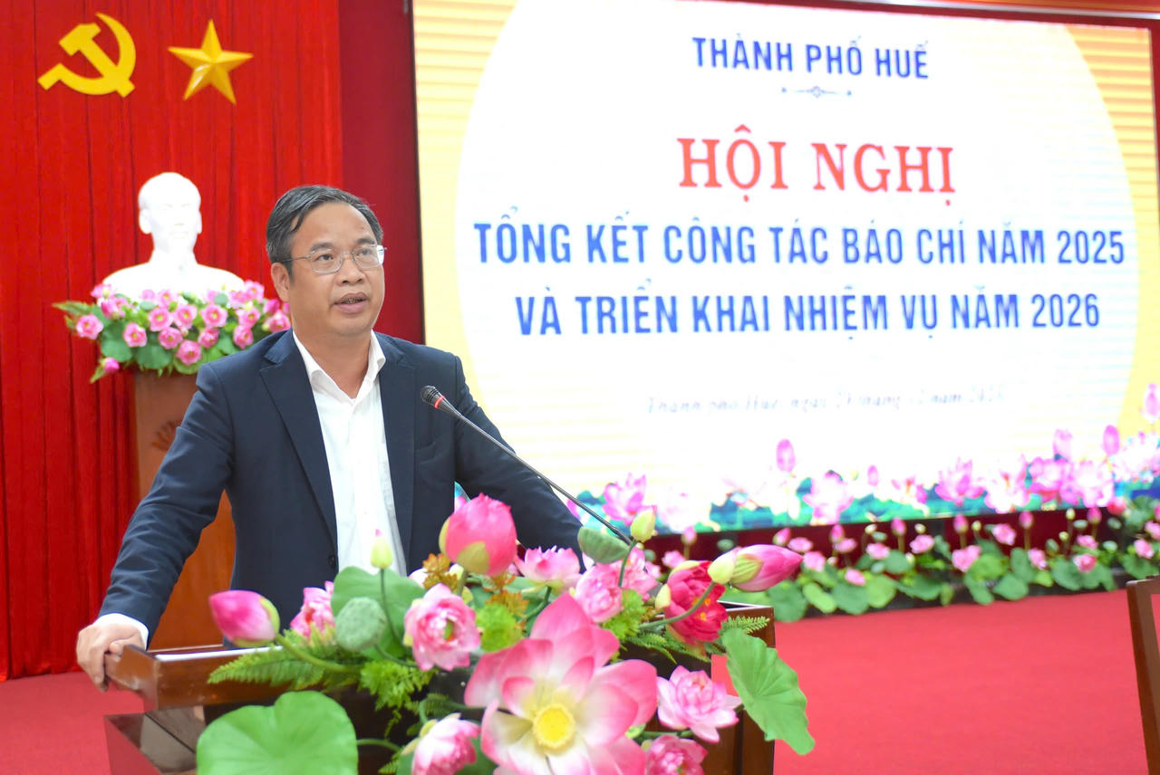 Ông Phạm Đức Tiến: “Thay mặt Lãnh đạo TP,&nbsp; tôi xin ghi nhận và biểu dương những kết quả mà đội ngũ báo chí tỉnh nhà đạt được trong năm qua”.