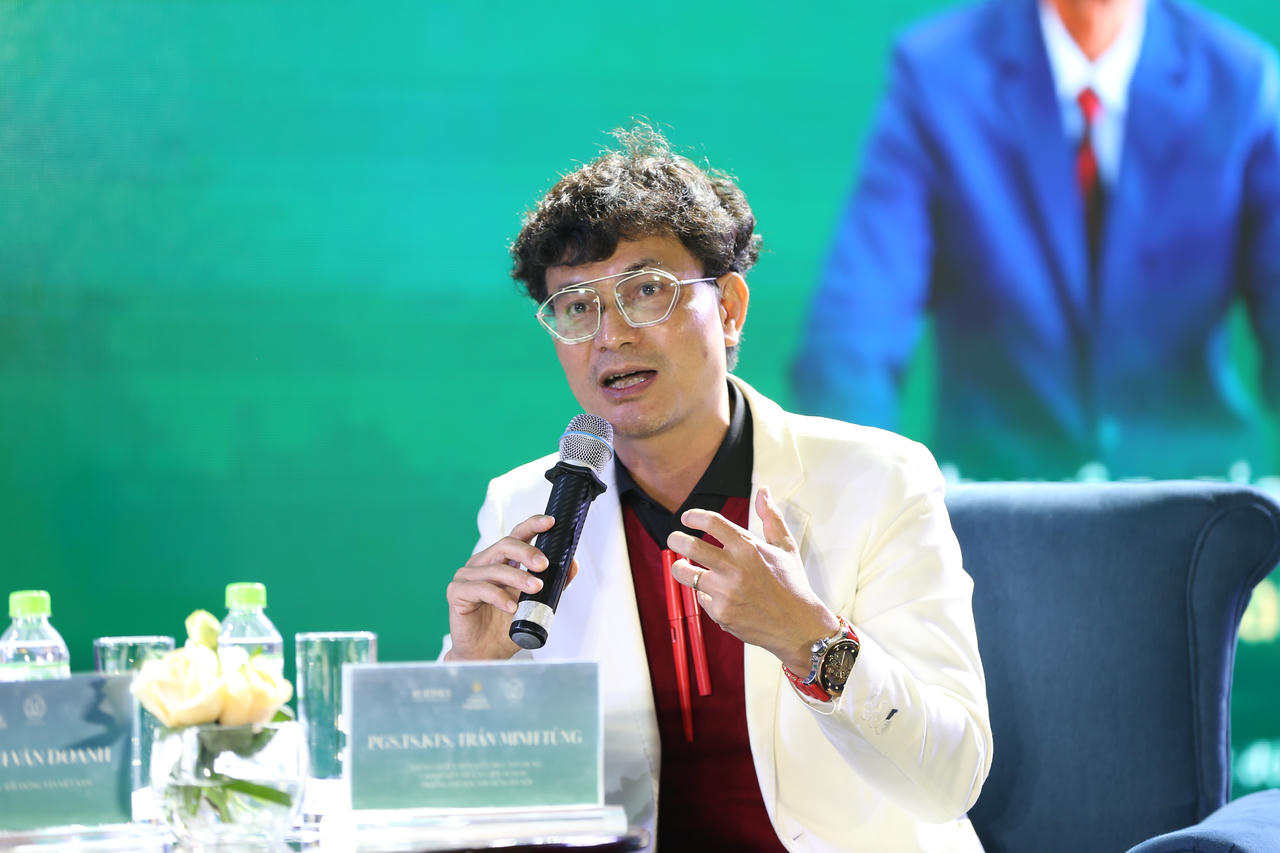 GS.TS.KTS Trần Minh Tùng, nhóm chuyên môn kiến trúc dân dụng, Khoa Kiến trúc và Quy hoạch, Đại học Xây dựng Hà Nội. (Ảnh: RT)