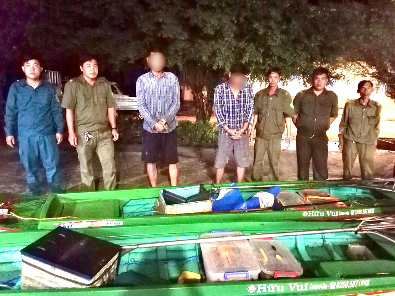 Công an xã Lương Thế Trân phối hợp lực lượng ANTT cơ sở, dân quân thường trực phát hiện, bắt giữ đối tượng sử dụng công cụ kích điện khai thác thủy sản.