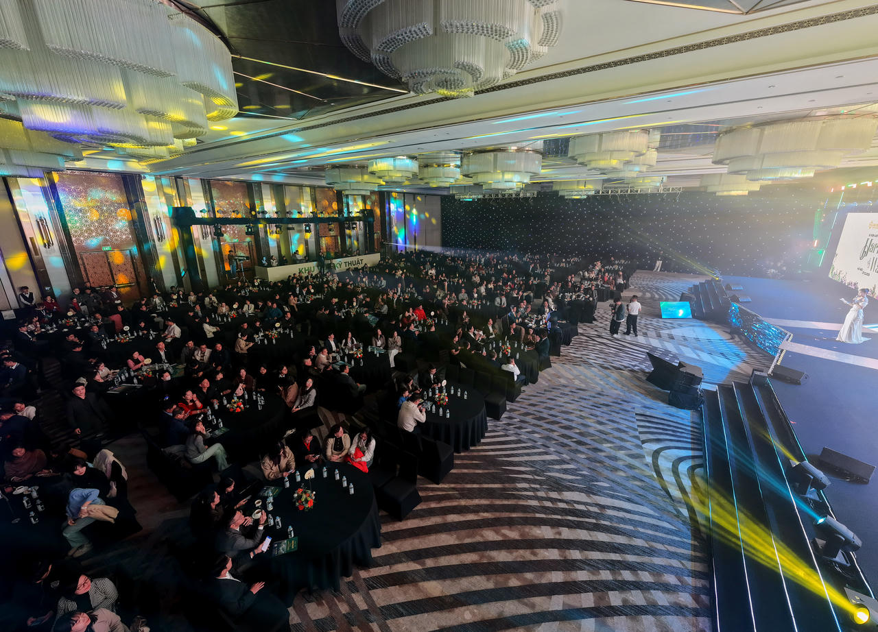 Toàn cảnh sự kiện giới thiệu tổ hợp Charmora City tại Hà Nội với chủ đề “Harmony of Water”.