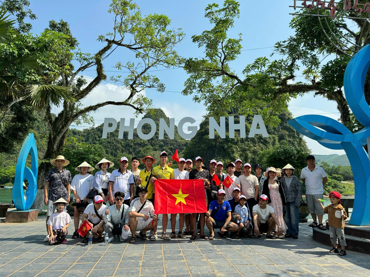 Phong Nha, điểm đến không thể bỏ lỡ trong mùa lễ hội.