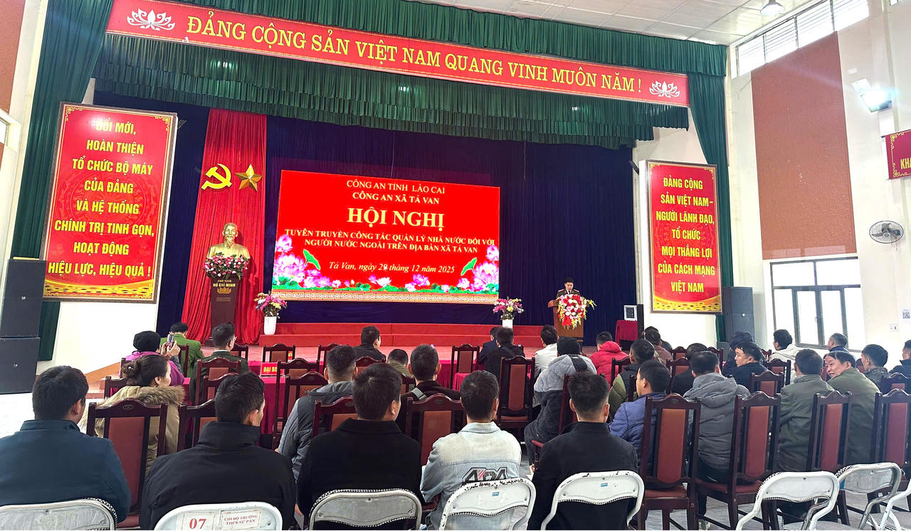 Quang cảnh hội nghị.