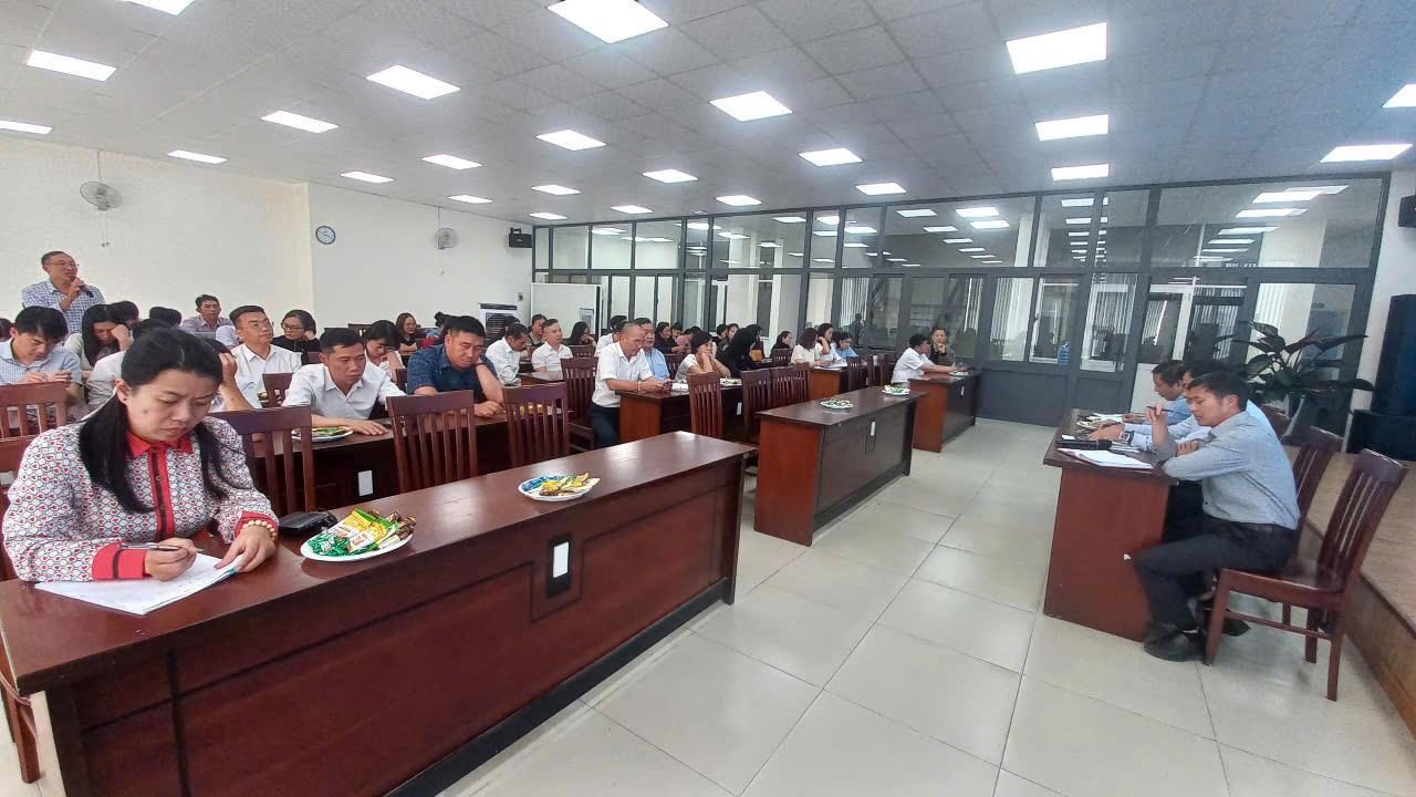 Trung tâm Dịch vụ việc làm tỉnh Lâm Đồng triển khai các giải pháp&nbsp;tăng cường kết nối Cung - Cầu thị trường lao động.