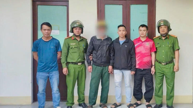 Bắt giữ đối tượng cướp giật vé số của người lớn tuổi ở Quảng Ngãi