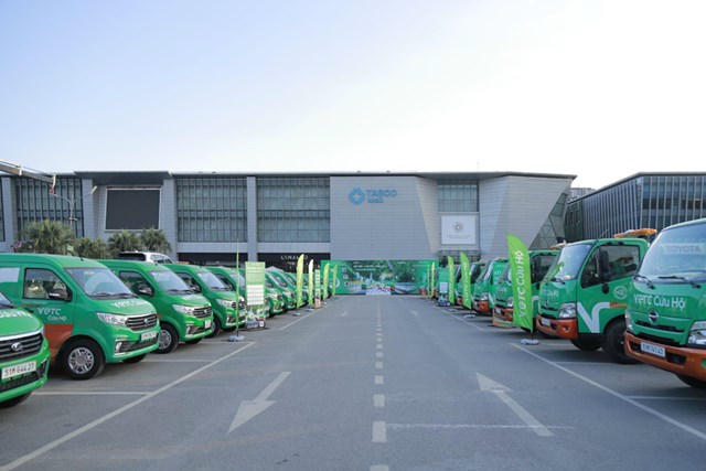 Hiện VETC đang sở hữu số lượng xe cứu hộ lớn nhất cả nước với hơn 100 xe gồm: xe thớt, xe cẩu, xe van…  