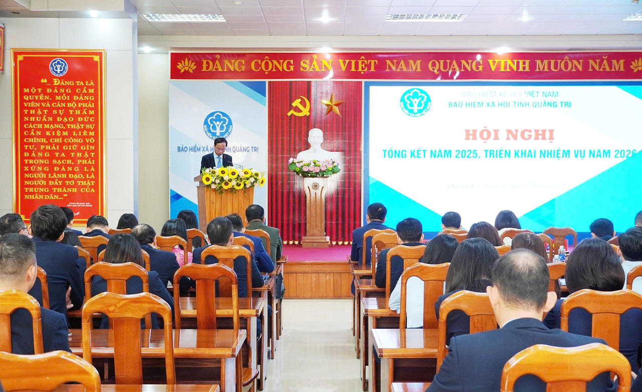 Toàn cảnh hội nghị.